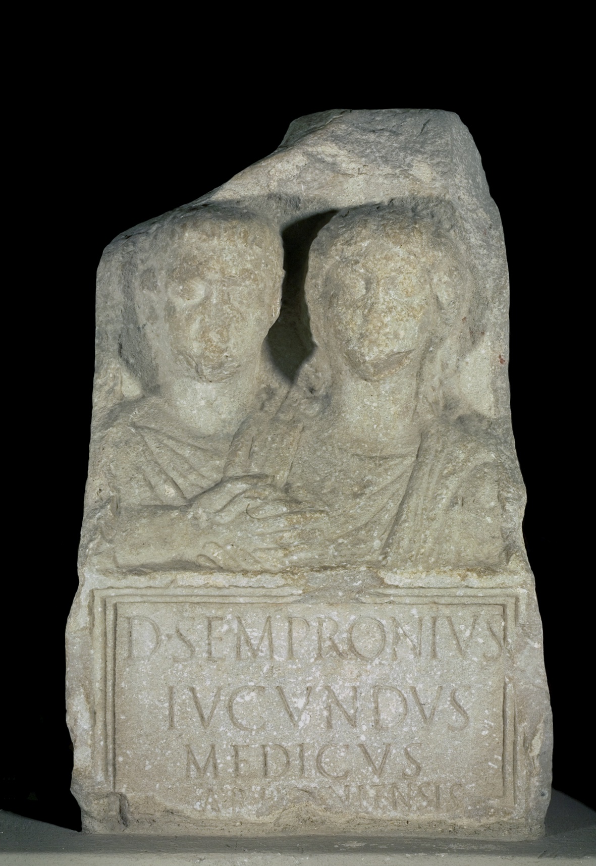 Sempronio Iucundus medicus ariminensis