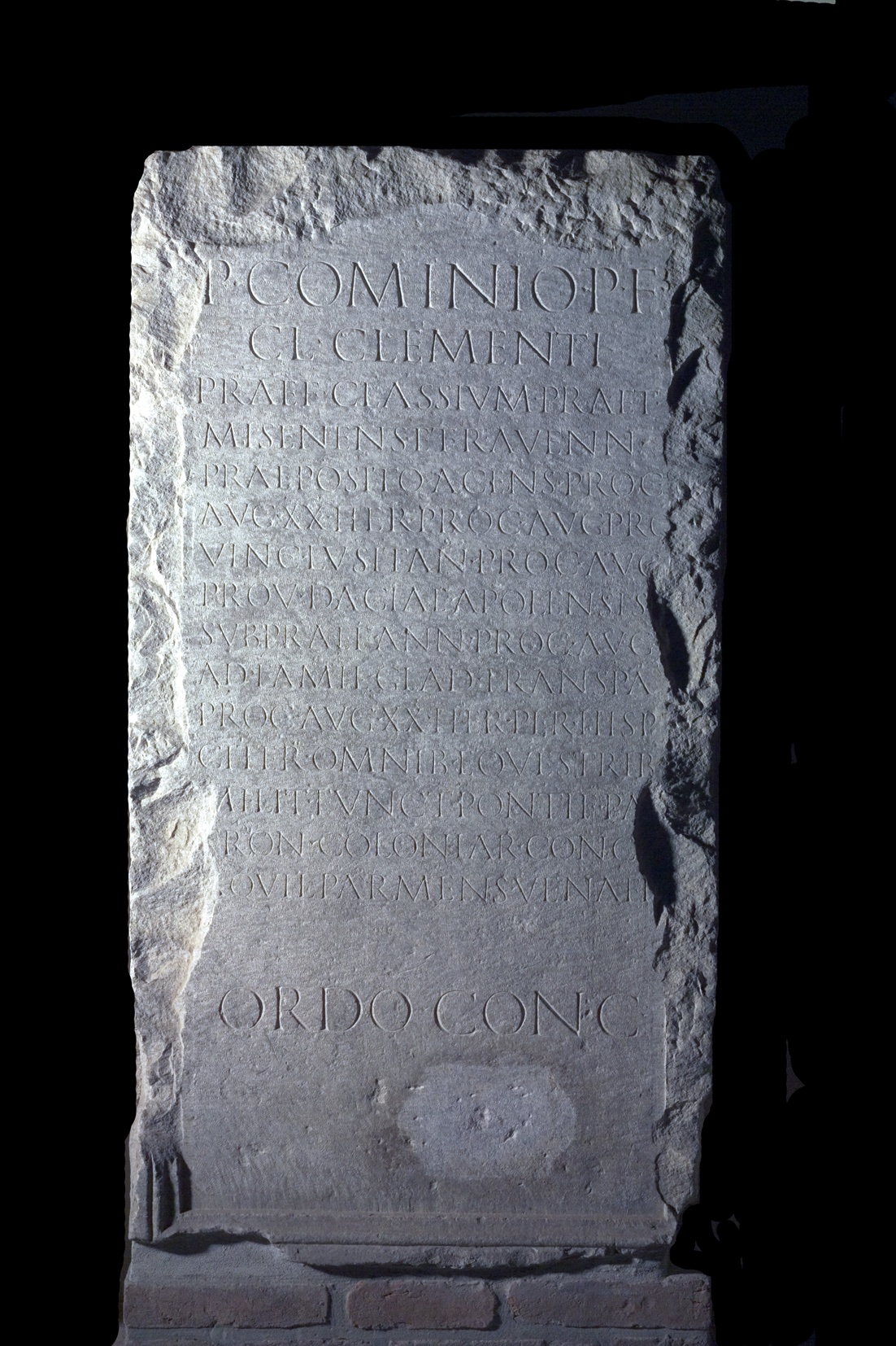 Iscrizione onoraria di P. Cominius Clemens